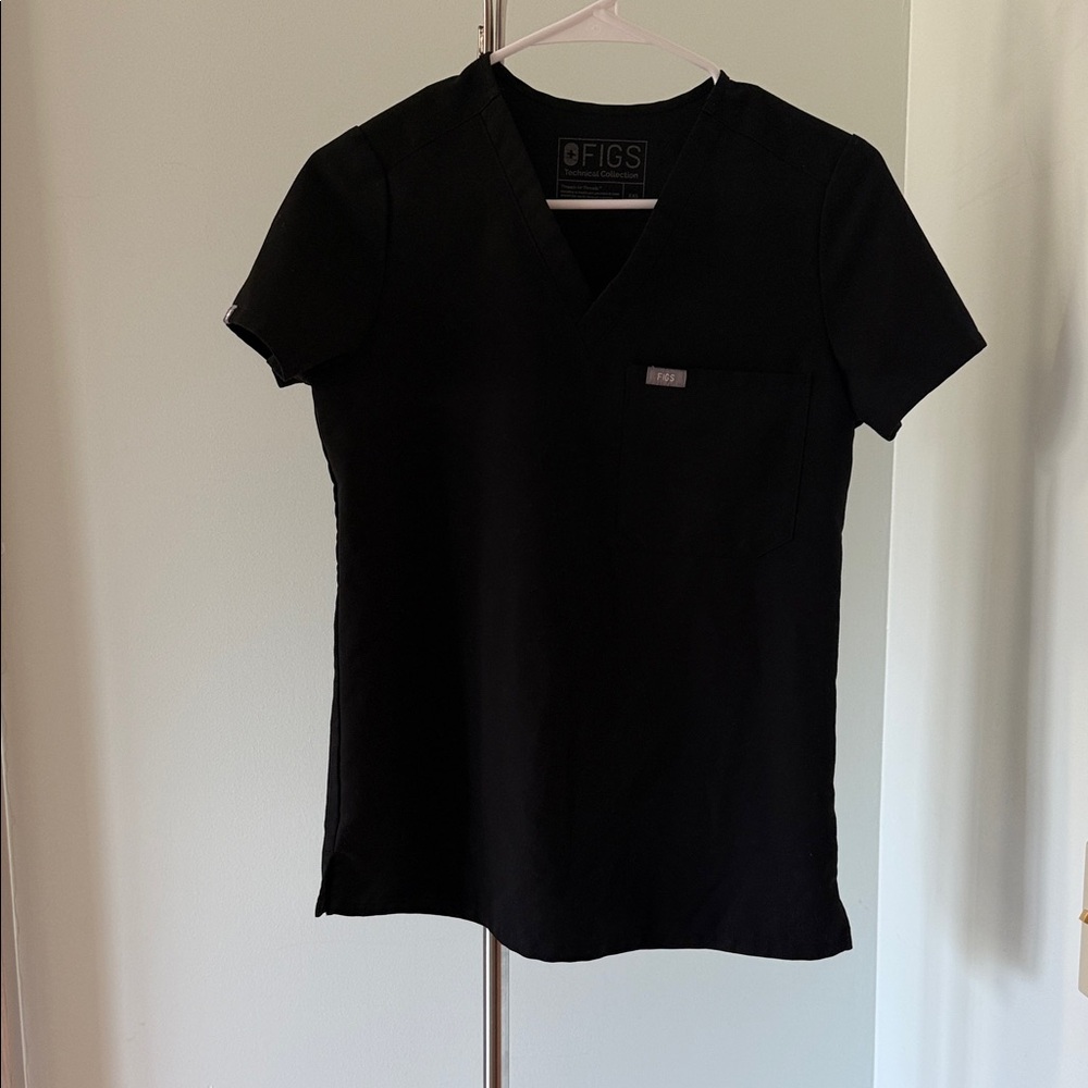 Figs Women's Short Sleeve Black Top